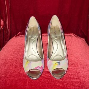 Bandolino colorful heels   